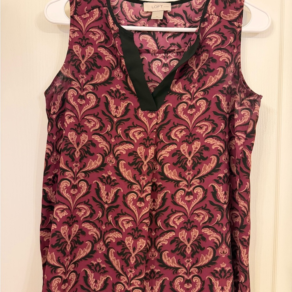 LOFT Sleeveless Top with Violet and Black Paisley Pattern